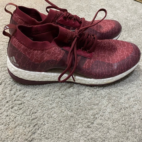 Women’s Adidas Golf Shoes - Picture 1 of 2